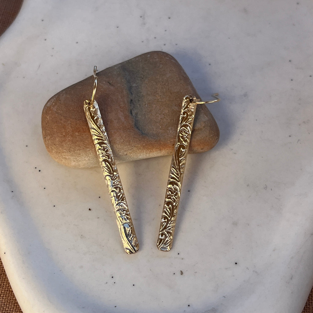 FLORAL BAR EARRINGS