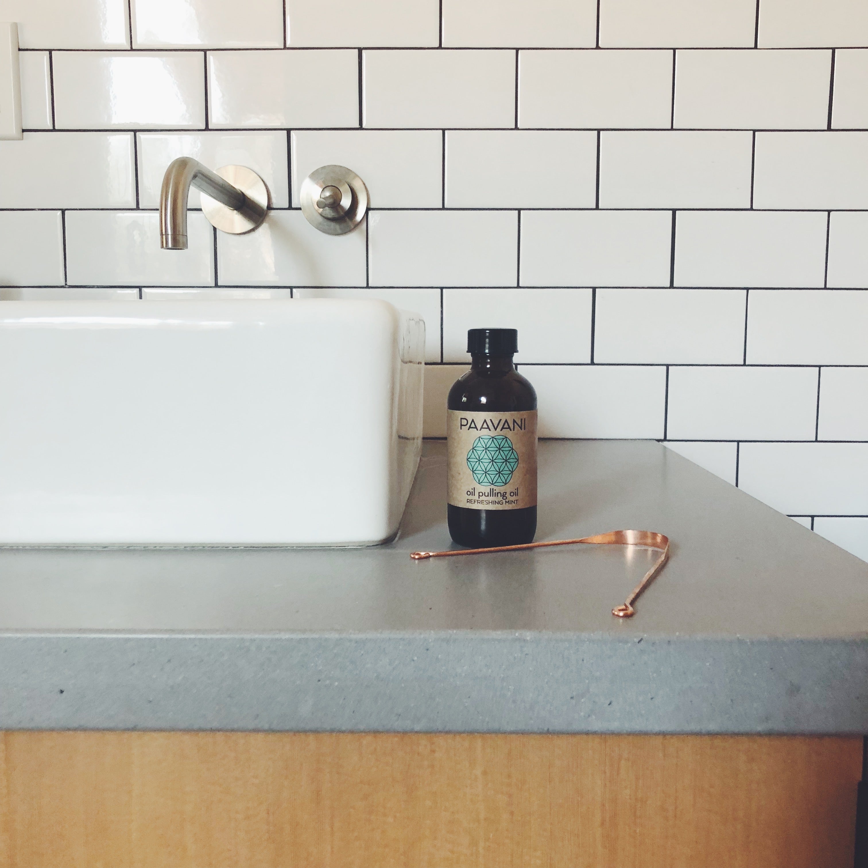 Mint Oral Care Ritual | Ayurvedic Oil Pulling & Tongue Cleaning