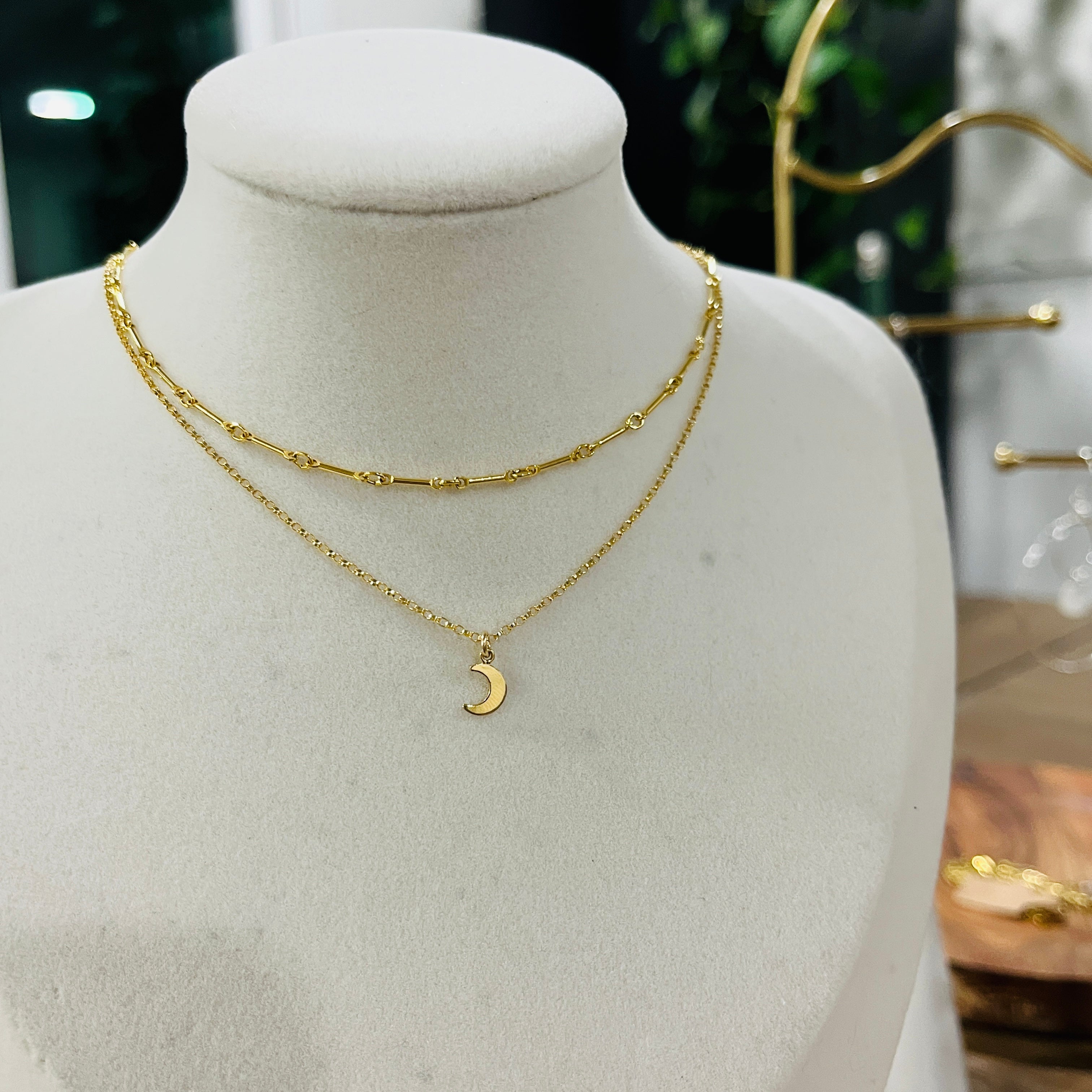 MOON NECKLACE