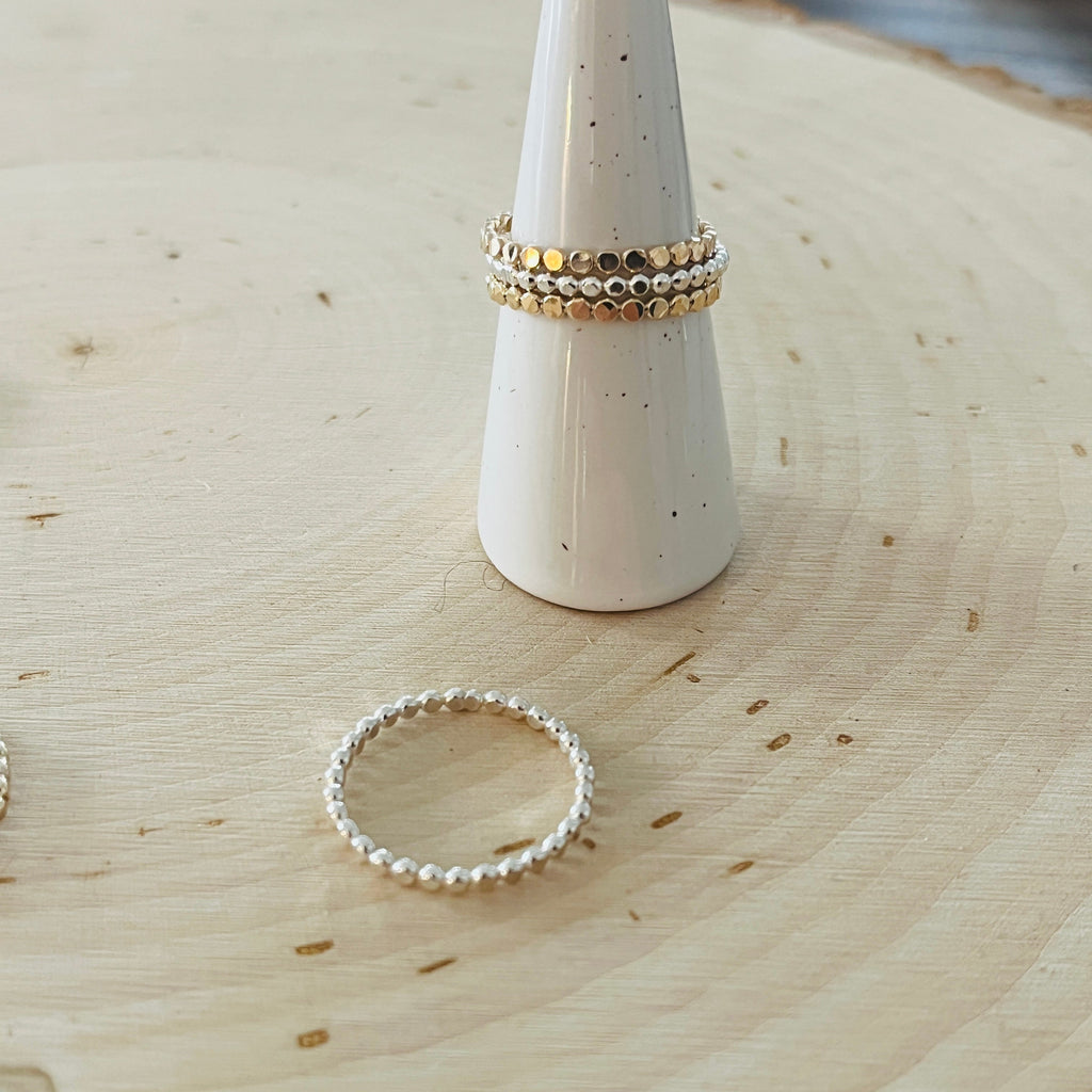 DAHLIA DOT RING