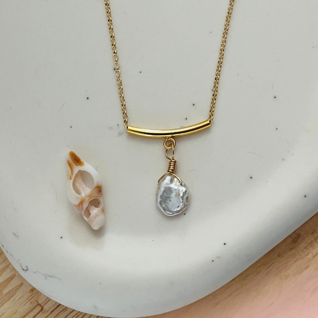 MARLEY PEARL NECKLACE