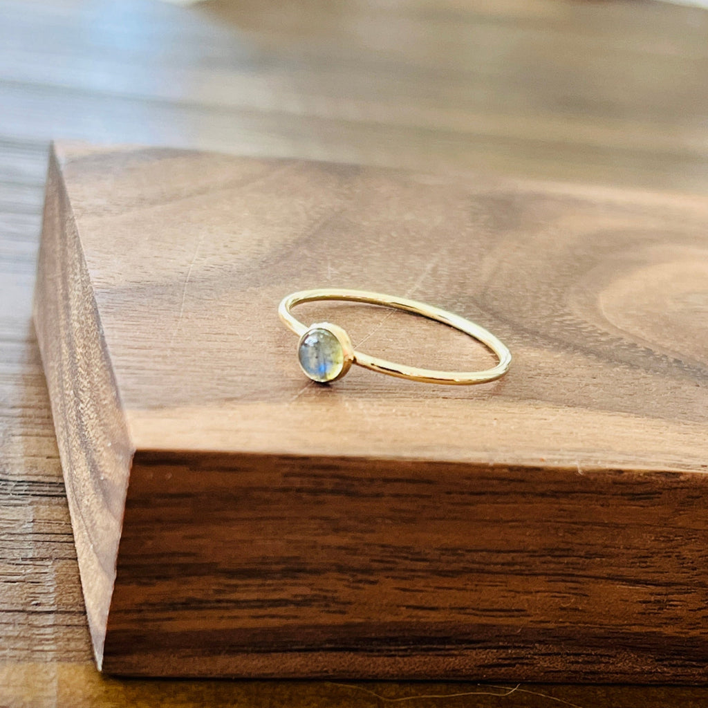 LABRADORTE RING